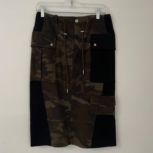 Camo knee length cargo skirt